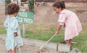 this is story 2 image. two children are cleaning
